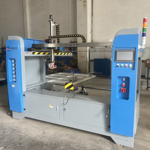 Máquina automática de pistola pulverizadora recíproca de siete ejes para carcasas de ordenador de madera y metal Recubrimiento y pintura por pulverización de sustrato de acero - Product Image 2