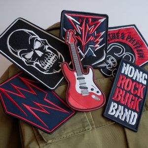 Großhandel Individuelle Westen mit Aufbügelbaren Bestickten Stoffaufnähern für Rockbands und Musikmotive - Product Image 4