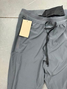 Pantaloni da uomo adatti per la corsa in palestra e per il Fitness invernali pantaloni da ginnastica ad asciugatura rapida pantaloni da allenamento traspiranti - Product Image 6