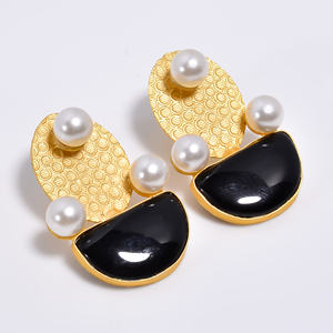 Mujeres y niñas moda 14K Latón chapado en oro hermosos pendientes hechos a mano latón piedras preciosas joyería exportador - Product Image 5