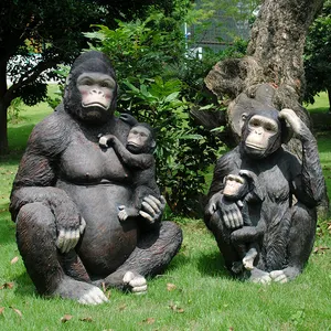 Lebensgroße Gorilla-Statue Tiers tatue Fiberglas-Safari-Requisiten für Wildlife Park