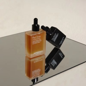 Bouteilles en Verre Ambré Givré <span class=keywords><strong>de</strong></span> 30ml 50ml 60ml pour Sérum Visage Cosmétique, Flacon Compte-gouttes <span class=keywords><strong>de</strong></span> Luxe Personnalisé Vide pour Huile Essentielle Capillaire Avec Boîte - Product Image 1