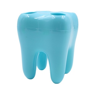 Venta al por mayor más bajo grado alimenticio uso familiar plástico color sólido titular con 4 AGUJEROS PARA cepillo de dientes - Product Image 1