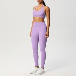 G TOP Femmes Active Seamless Wear 28 Couleurs Haute Qualité Halter Bra <span class=keywords><strong>Fitness</strong></span> Sets Yoga Wear - Product Image 3