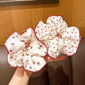 Nouveau 2026 Bandeau pour femme grande taille en caoutchouc rouge, design simple et original, style élégant, luxe léger, bijoux de mode, vente en gros - Product Image 4