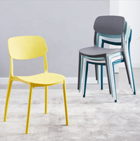 Chaise en plastique pour salle à manger, prix bas, moderne, restaurant, loisirs, café, empilable