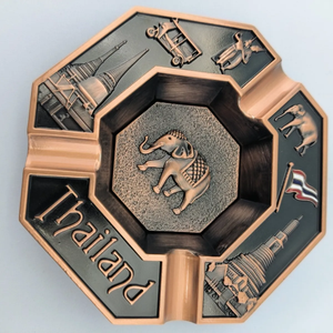 Cenicero de plata de mesa portátil personalizado para adultos en 3D Cenicero de cigarros de viaje artístico personalizado Cenicero de <span class=keywords><strong>Metal</strong></span> de forma cuadrada barato - Product Image 6