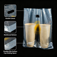 Sac à emporter jetable en PE avec poignée découpée, impression personnalisée du logo pour l'emballage de tasses de thé au lait, de bubble tea et de café