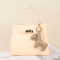 Breloque de sac en forme de cheval, en similicuir souple, adorable accessoire porte-clés animalier pour sac à main, sac fourre-tout et sac à bandoulière pour femme