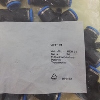 Nouveau raccord rapide en T égal à 3 voies QST-10 153131 pour tube de 10 mm de diamètre extérieur dans les systèmes d'automatisation