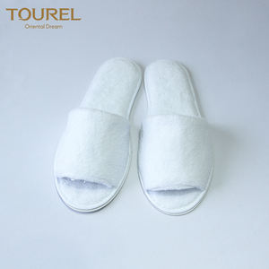<span class=keywords><strong>De</strong></span> lujo <span class=keywords><strong>de</strong></span> alta calidad barato bordado tejido <span class=keywords><strong>de</strong></span> lana <span class=keywords><strong>de</strong></span> Coral para baño interior zapatillas <span class=keywords><strong>de</strong></span> Hotel - Product Image 3