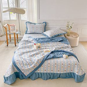 Set di piumini Patchwork (trapunte + copriletto + federa 2) Set di biancheria da letto personalizzato stile pastorale trapunta in cotone lavato a fiori - Product Image 3