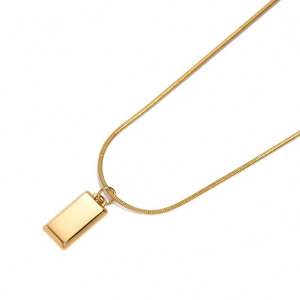 Collar con colgante de barra cuadrada de ladrillo dorado pequeño de acero inoxidable, joyería de moda, collares impermeables chapados en oro de 18 quilates para mujeres y hombres - Product Image 5