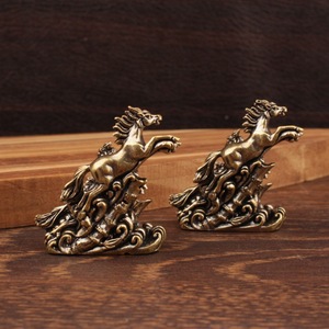 รูปปั้นม้าทองเหลืองสามตัว 2 ชิ้น สไตล์จีน ของตกแต่งห้องนั่งเล่น - Product Image 3