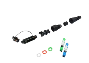 ขั้วต่อกันน้ําคุณภาพสูงพิเศษ ขั้วต่อความต้านทานรังสีอัลตราไวโอเลต ติดตั้งสะดวก ขั้วต่อไฟเบอร์ออปติกอย่างรวดเร็ว - Product Image 3