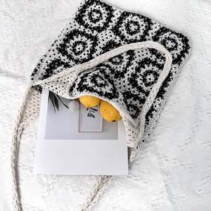 Sacs fourre-tout pour <span class=keywords><strong>femmes</strong></span> en crochet de style bohème de luxe <span class=keywords><strong>Mona</strong></span> 2024, vintage, plage, shopping, deux poignées, printemps été, polyester - Product Image 4