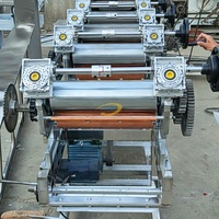 Machine à presser les nouilles automatique électrique en acier inoxydable, machine à fabriquer des nouilles fraîches automatiques fines, machine de production de rouleaux
