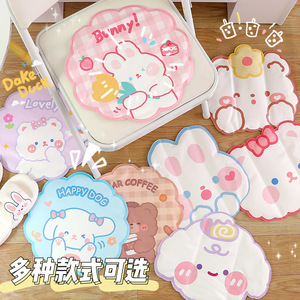 Coussin de siège rafraîchissant en gel pliable en forme de dessin animé pour l'été, idéal pour les étudiants, les bureaux, les siestes et les voitures. - Product Image 3