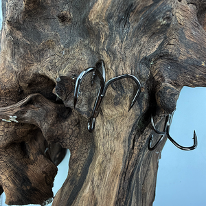 HuaEn Hameçons triples circulaires en acier à haute teneur en carbone pour <span class=keywords><strong>la</strong></span> <span class=keywords><strong>pêche</strong></span> au poisson-chat en eau douce et salée, super résistants, affûtés chimiquement, <span class=keywords><strong>ensemble</strong></span> d'emballage - Product Image 2