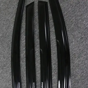 Pare-soleil et pare-pluie en PC noir injecté pour Toyota Innova 2023, vente en gros d'accessoires automobiles par l'usine KQD - Product Image 3