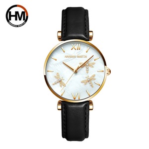 Reloj de cuarzo para mujer, esfera de libélula, correa de cuero, reloj de pulsera analógico redondo, estilo joyería de moda - Product Image 1