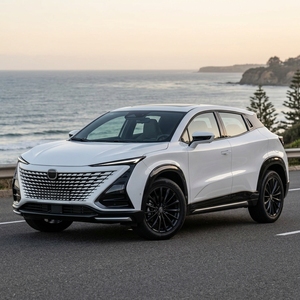Auto Usata Changan UNI-T a Basso Consumo di Carburante 6.45L/100km, SUV Urbano 5 Posti, 1.5T Turbo, Veicolo Familiare ad Alta Sicurezza per l'Esportazione - Product Image 2