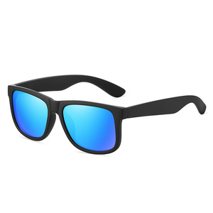 Nouvelles Lunettes de Soleil Polarisées TAC Colorées UV400, Monture Classique, Verres Réfléchissants Tendance pour Hommes et Femmes, Matériau PC, Vente en Gros - Product Image 2