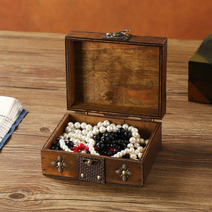 กล่องเก็บของไม้สไตล์เรโทร Mystic Arts สีพื้น รุ่น 6302F กล่องโชว์เครื่องประดับตกแต่งโต๊ะ - Product Image 3