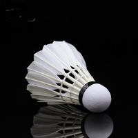 Volant de badminton professionnel léger de haute qualité en plumes de canard RSL No.5 Tourney pour tournois et clubs de badminton