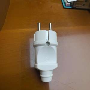 Enchufe Europeo Estándar Alfa 16A 250V Enchufe Macho con Conexión a Tierra 50 Piezas Plástico Blanco Hecho en Turquía - Product Image 4