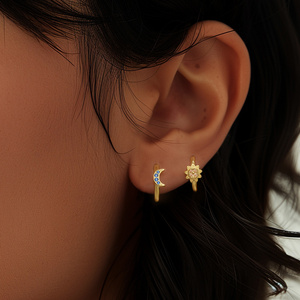 ROXI Boucles d'oreilles créoles tendance en argent sterling 925 avec zircon incrusté soleil, lune et étoiles, cadeau idéal pour le quotidien - Product Image 6