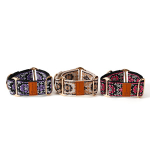 Nuevo Collar para Perro Martingale de Poliéster Ajustable, Estilo Nacional, Antiexplosión, con Diseño Floral y Patrón de Galgo Blanco - Product Image 6