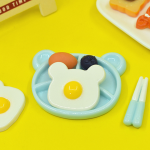 Superventas: Cabujón de resina de postre de pastel con base plana, comida en miniatura para casa de muñecas, para la creación de joyas DIY, pendientes, colgantes y accesorios - Product Image 2