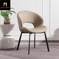 Table d'intérieur moderne et minimaliste pour les ongles Chaise de salle à manger de luxe Décoration Chaise de salle à manger élégante et haut de gamme