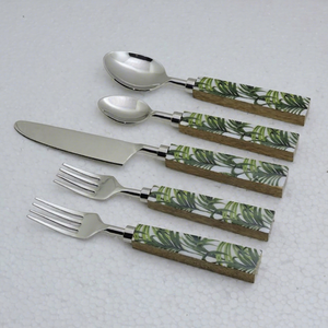 Ensemble de couverts de luxe moderne et durable, design élégant, manche en bois plaqué, acier inoxydable, impression émaillée, haute qualité - Product Image 1