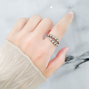 Anillo giratorio vintage liso con cuentas, ajustable, de cobre con baño de rodio, joyería antiestrés unisex. - Product Image 3