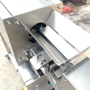 เครื่องปอกแครอทแบบใบมีดเครื่องปอกเปลือกแครอทอัตโนมัติเทคโนโลยีใหม่ - Product Image 2