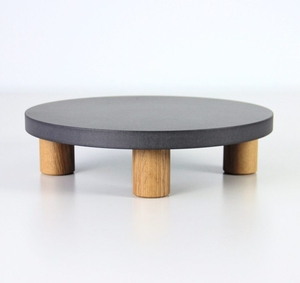 OEM Custom Round <b>Wood</b> Elevated Serving Board with Cylindrical Legs Beverage Food Serving Platter <b>for</b> Hotel Bar - Product Image 1