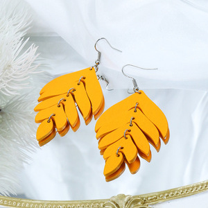 Pendientes de madera con forma de hoja verde, estilo bohemio, joyería de fiesta para mujer, accesorio de moda - Product Image 4