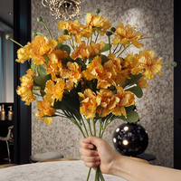 Fleur artificielle luxueuse d'hibiscus