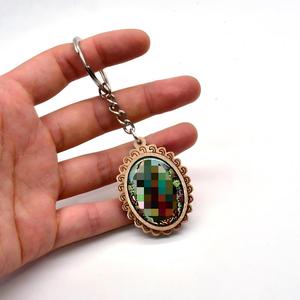 Llavero Retro Ovalado con Colgante de Guadalupe, Impresión Digital en Bronce, Material de Madera, Regalo para Navidad o San Valentín - Product Image 1