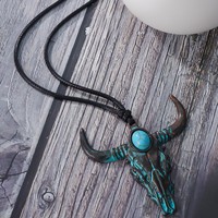 Collier long en alliage de zinc avec pendentif tête de taureau bleu turquoise, style western rétro cowboy minimaliste, sur cordon en cuir