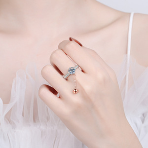 Ventes directes d'usine S925 Silver Female Rotating Bead Ring Incrusté de Moissanite Cool Single Moissanite Ring - Product Image 3