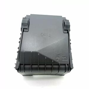 Cubierta de la caja de fusibles 1KO937132F para Sagitar, cubierta superior de la caja eléctrica central del relé automotriz - Product Image 3