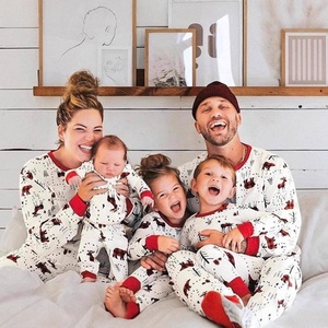 Sublimatie blanks Kerst familiepyjama set polyester witte top geruite broek bijpassende pyjama's voor volwassenen kinderen baby - Product Image 1