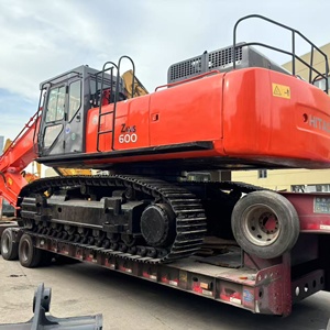Excavatrice hydraulique Hitachi Zaxis 600, modèle 60 tonnes, couleur rouge, chenilles équipées, boîte de vitesses hydraulique - Product Image 1