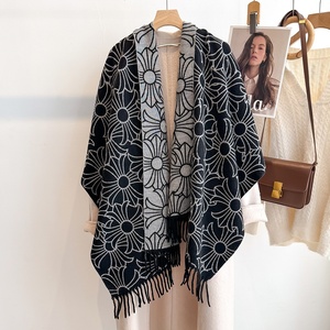 Nouvelle Écharpe en Viscose à Lettres 2025, Double Usage, Longue et Chaude, Haut de Gamme, pour Femme, Hiver - Product Image 4