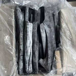 Bâton de briquette de charbon de bois d'eucalyptus Binchotan de haute qualité japonais de qualité fine fabriqué à 100% prix compétitif sciure de bois de chêne Vietnam - Product Image 1