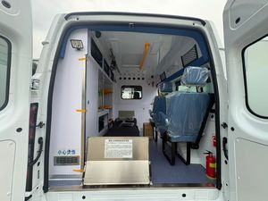 Ambulance d'urgence de Fushun |   Fourgon de transport de patients de type B avec équipement médical complet - Product Image 5