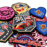 Badge en PVC souple 3D sur mesure avec fixation auto-agrippante pour sac de sport, motif fleur, cœur, alphabet, chapeau, patch – Fabricant d'origine